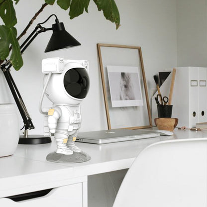 Astronaut Galaxy Starry Sky Projector Nightlight Table Lamp