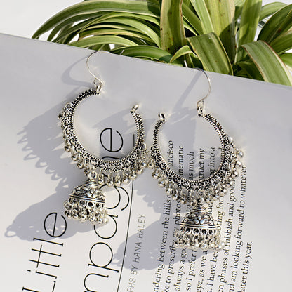 India Retro Metal Tassel Earrings